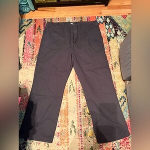 Old Navy Men's Charcoal Chino Pants